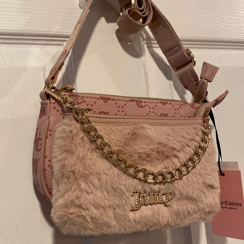 BNWT JUICY COUTURE Double Trouble Pink Furry Crossbody Gift Set